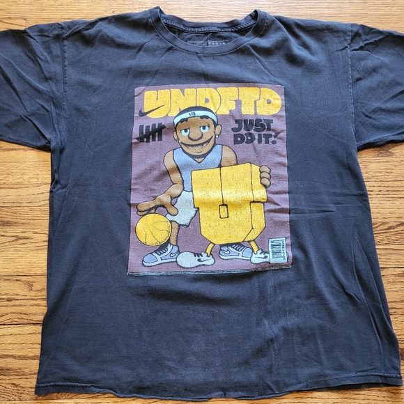 Nike x UNDFTD Lebron James Puppet Shirt Mens Large - Picture 3 of 4